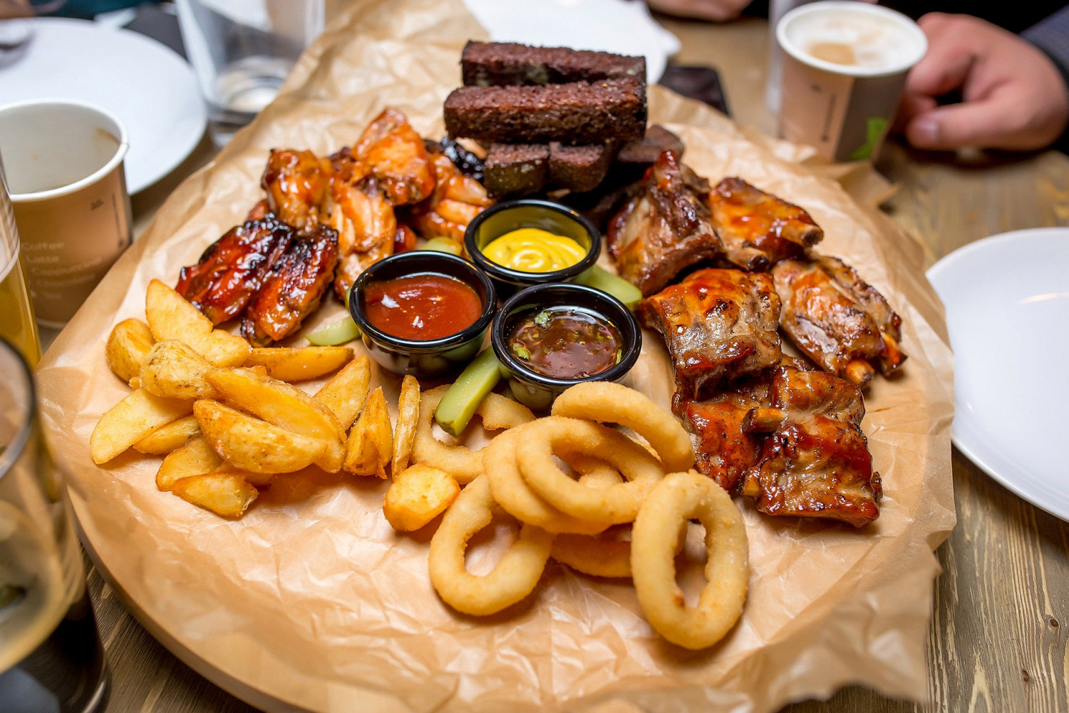 Фото ресторана от Афиши — На кранах