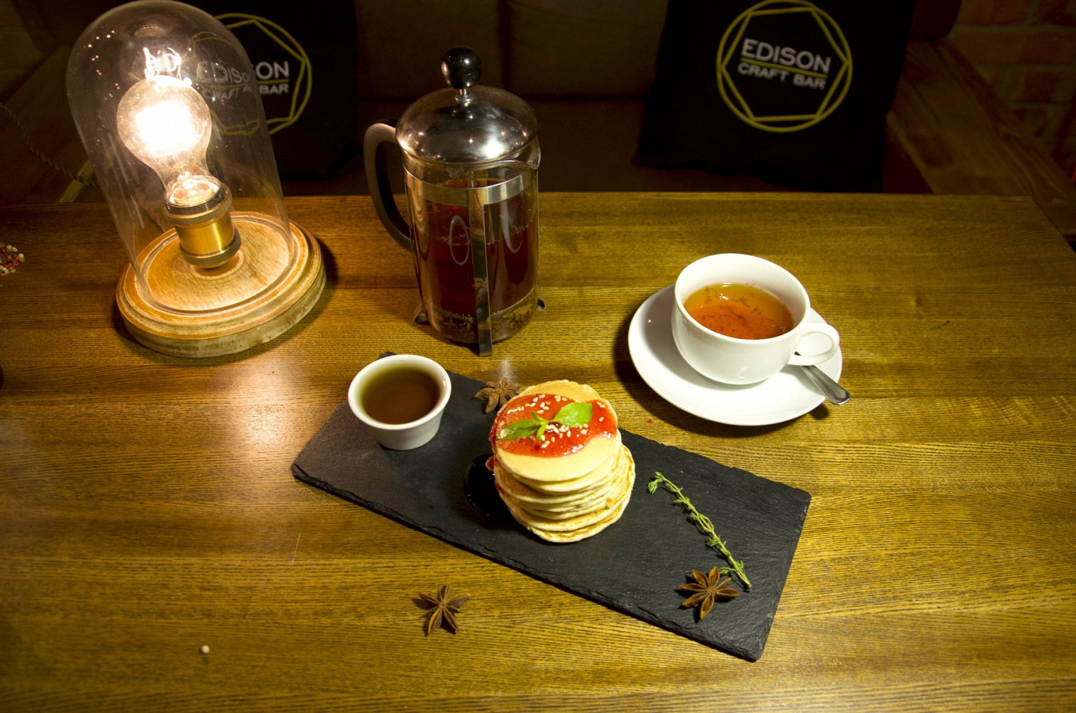 Фото ресторана от Афиши — Edison Bar