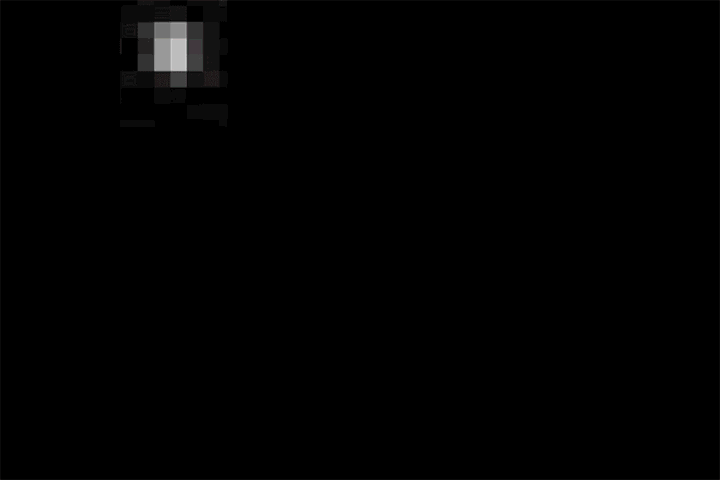 Гиф наглядно показывает, как менялось разрешение снимков Плутона с 1930 по 2015 год