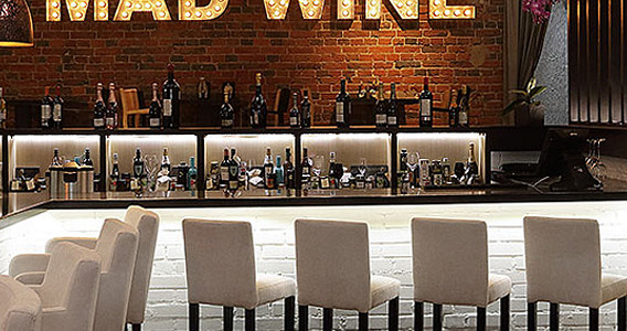 Madwinebar