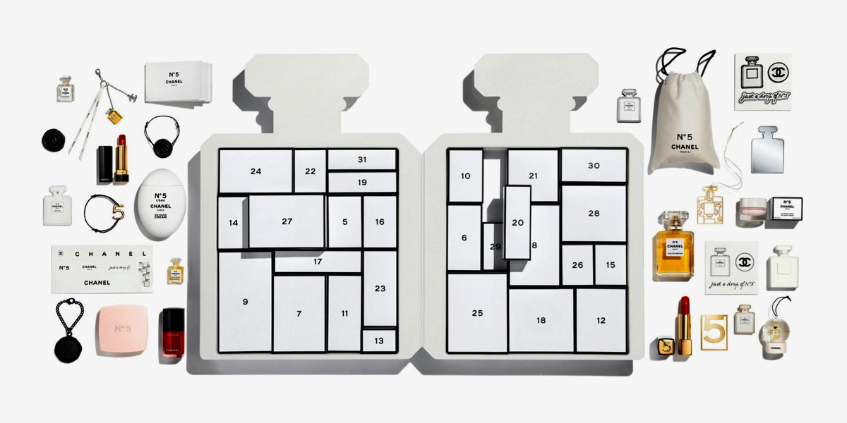 В интернете отменяют адвент-календарь Chanel. Он стоит в три раза дороже своего наполнения