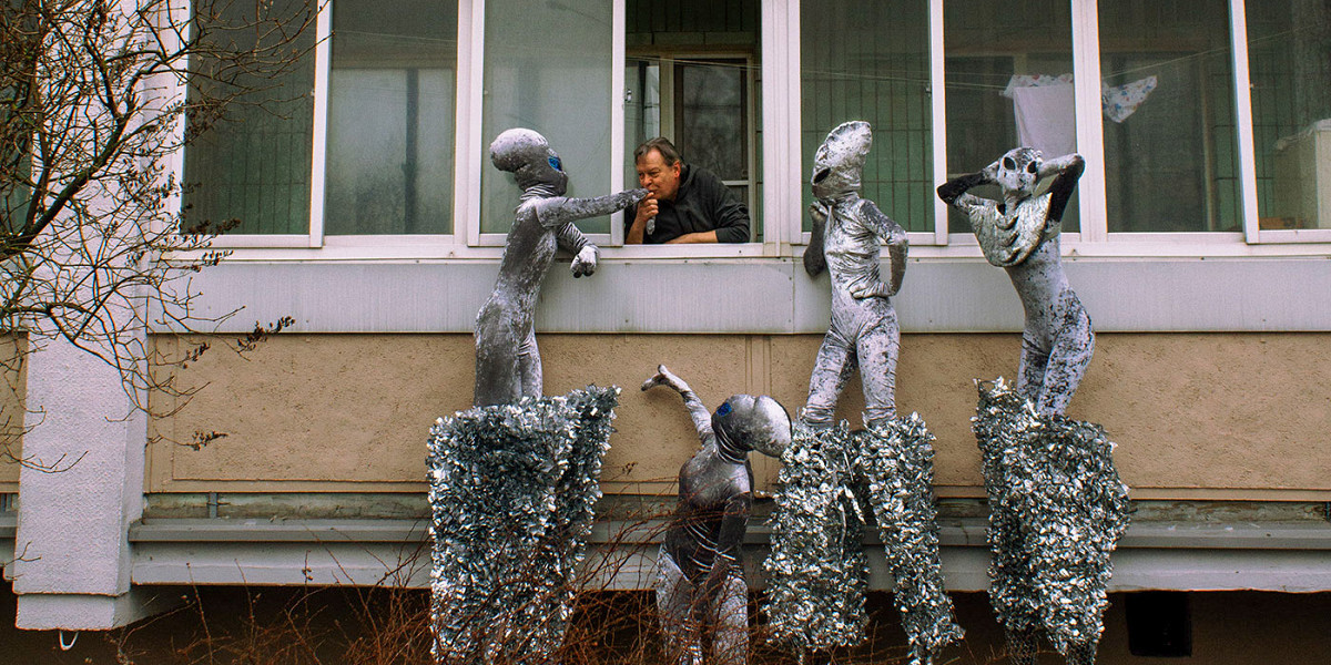 «Ну привет, земляне»: как инопланетяне оказались на окраине Минска