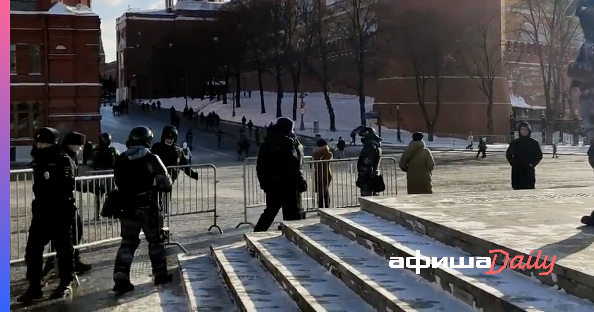 Концерт полиции 2023. Взрыв на Манежной площади 2007. Митинг на Манежной площади 1991. Протесты на Манежной площади.