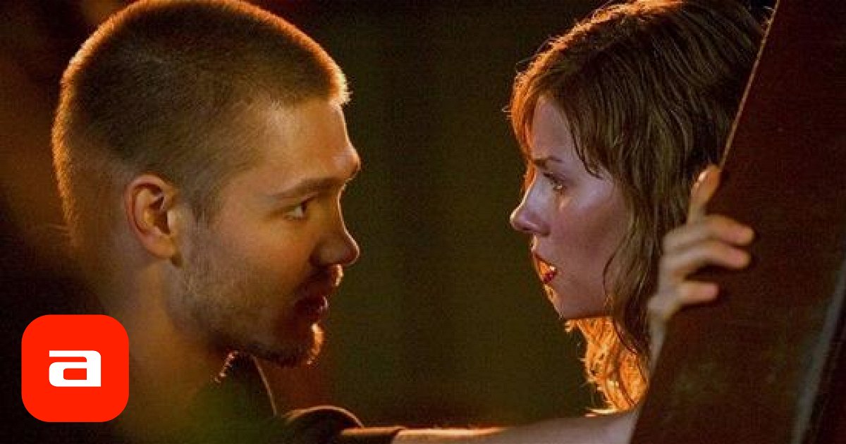 Ағында көруді аяқтайды Догги стилінде тұрған порно әйелдер