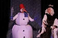 Новогодние приключения снеговика – афиша