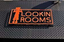 Lookin Rooms – афиша