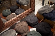 Tweed Hat – афиша
