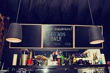 Friends Only Bar – афиша