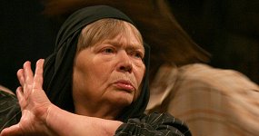 Я, бабушка, Илико и Илларион