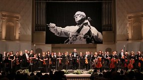 Жанна Домбровская, Софья Некрасова, Елизавета Бокова (все — сопрано)