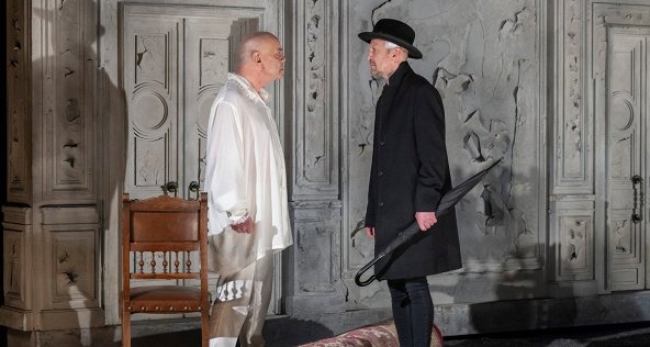Спектакли недели: новый Бутусов и премьера в «Гоголь-центре»