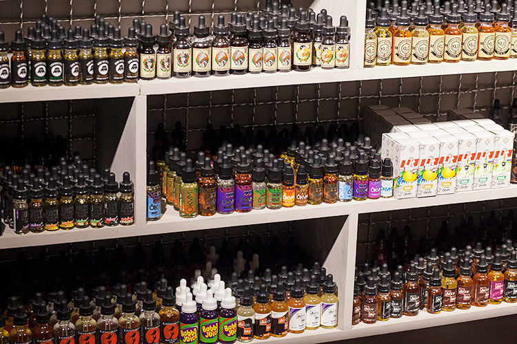 elfbar nachfüll pod läuft aus Vape Stores in Edinburgh main image 1