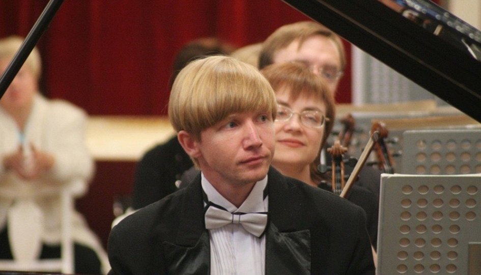 Концерты: Губернаторский оркестр Санкт-Петербурга. Дирижер Максим Алексеев Концерты: Губернаторский оркестр Санкт-Петербурга. Дирижер Максим Алексеев