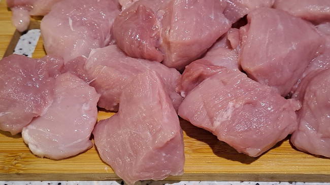 Фото шага рецепта Суп с фрикадельками на мясном бульоне 187037 шаг 4