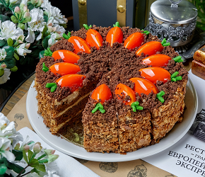 Фотография рецепта Морковный торт с грецкими орехами и кленовым сиропом
