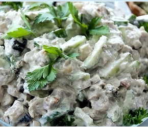 Фотография рецепта Легкий салат с яблоками и курицей