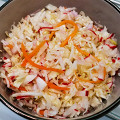 Фотография рецепта Салат с квашеной капустой автор Лоскутова Марианна