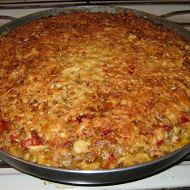 Овощное ассорти с мясом, рисом и сыром
