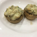 Фотография рецепта Запеченные грибы фаршированные курицей и сыром автор Наталья
