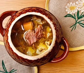 Фотография рецепта Солянка мясная с кислой капустой