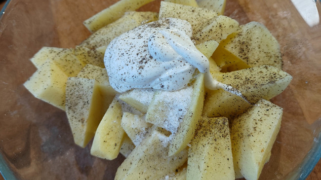 Фото шага рецепта Куриное филе в беконе с чесноком 175338 шаг 8