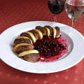 Фотография рецепта Утка с яблоками и брусничным соусом автор Tefal