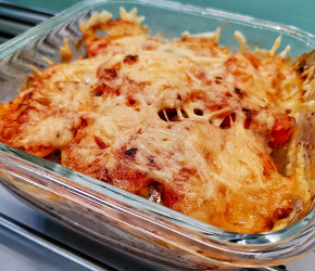 Фотография рецепта Мясной пирог с сыром и помидорами
