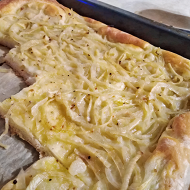 Генуэзская фокачча с луком