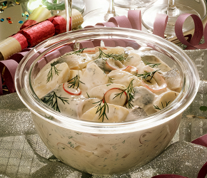 Фотография рецепта Салат из картофеля и копченой скумбрии