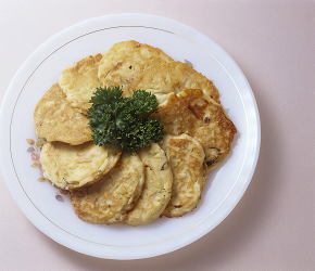Фотография рецепта Оладьи из сладкой кукурузы к мясу на гриле