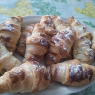 Круассаны с шоколадом