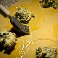 Равиоли с цукини, рукколой и сливочным сыром