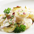 Фотография рецепта Картофельный салат с грецкими орехами и эстрагоном автор Ольга Худина