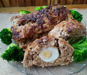 Фотография рецепта Мясной рулет с яйцом и брокколи