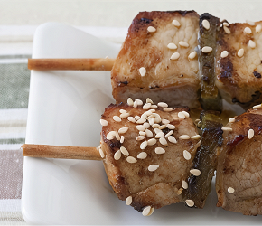 Фотография рецепта Куриные шашлыки с кунжутом, соевым соусом и лаймом