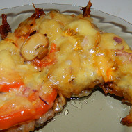 Мясо по-французски с грибами