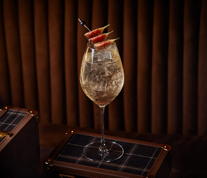 Фотография рецепта Коктейль «Негрони-сбальято» (Negroni Sbagliato)