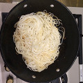 Фотография рецепта Рисовая лапша с курицей ткемали и карамелизированной морковью автор Ma Sha
