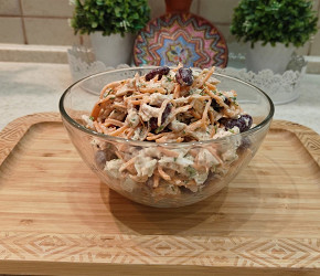 Фотография рецепта Салат с курицей и корейской морковью