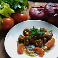 Фотография рецепта Тушеная говядина с овощами и панчеттой в карри автор Fedor Katrukha