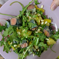Салат с красной рыбой и апельсинами