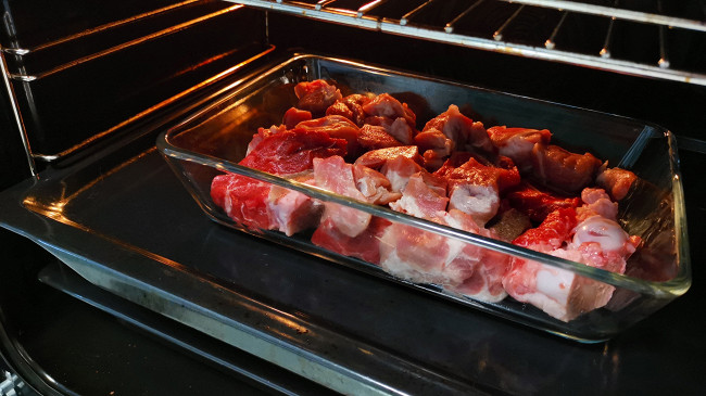 Фото шага рецепта Мясной суп с квашеной капустой 175952 шаг 3