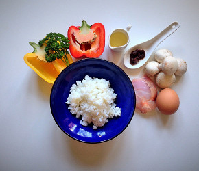 Фотография рецепта Азиатский рис с курицей и овощами
