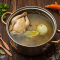 Фотография рецепта Домашняя курица в луково-яичном бульоне автор Ольга Блокбастер