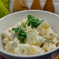 Фотография рецепта Салат из курицы с ананасом и сыром автор Алёна Казавчинская