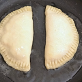 Фотография рецепта Пирожки с курицей и сыром автор Алена