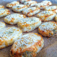 Сырное печенье с творогом