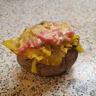 Запеченный картофель с наполнителями «Крошка–картошка»
