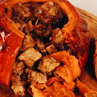Тыква  к хеллоуину фаршированная мясом