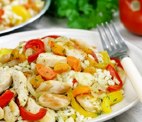 Фотография рецепта Ризотто с курицей и овощами